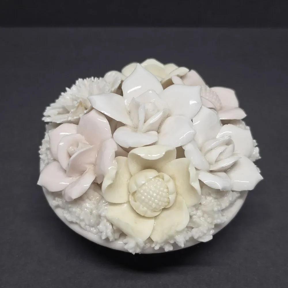 Ardalt Lenwile Verithin China Ceramic Flower Bouquet Dinner Taper Candle Holder